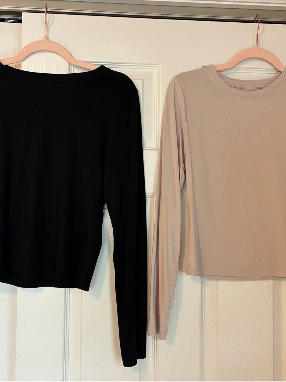 Wild Fable Women’s Long Sleeve Tops Lot Size Small Black Beige Neutral Stretch